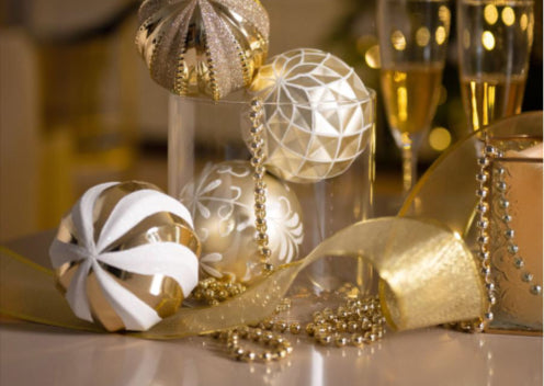 White & Gold opulent baubles 9 piece set